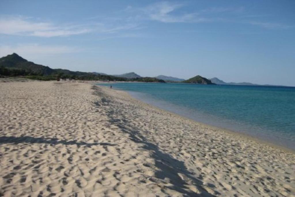 Casa A 300Mt.Dal Mare Calasinzias, 6 Letti, Ac, Pets Welcome, Wi-Fi Free Cala Sinzias Exterior foto